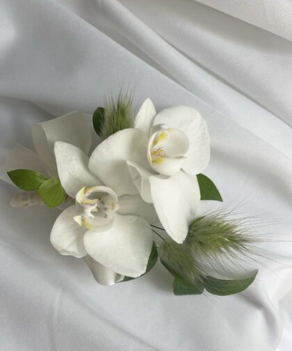 BOUTONNIERE - BRIDAL FLOWER