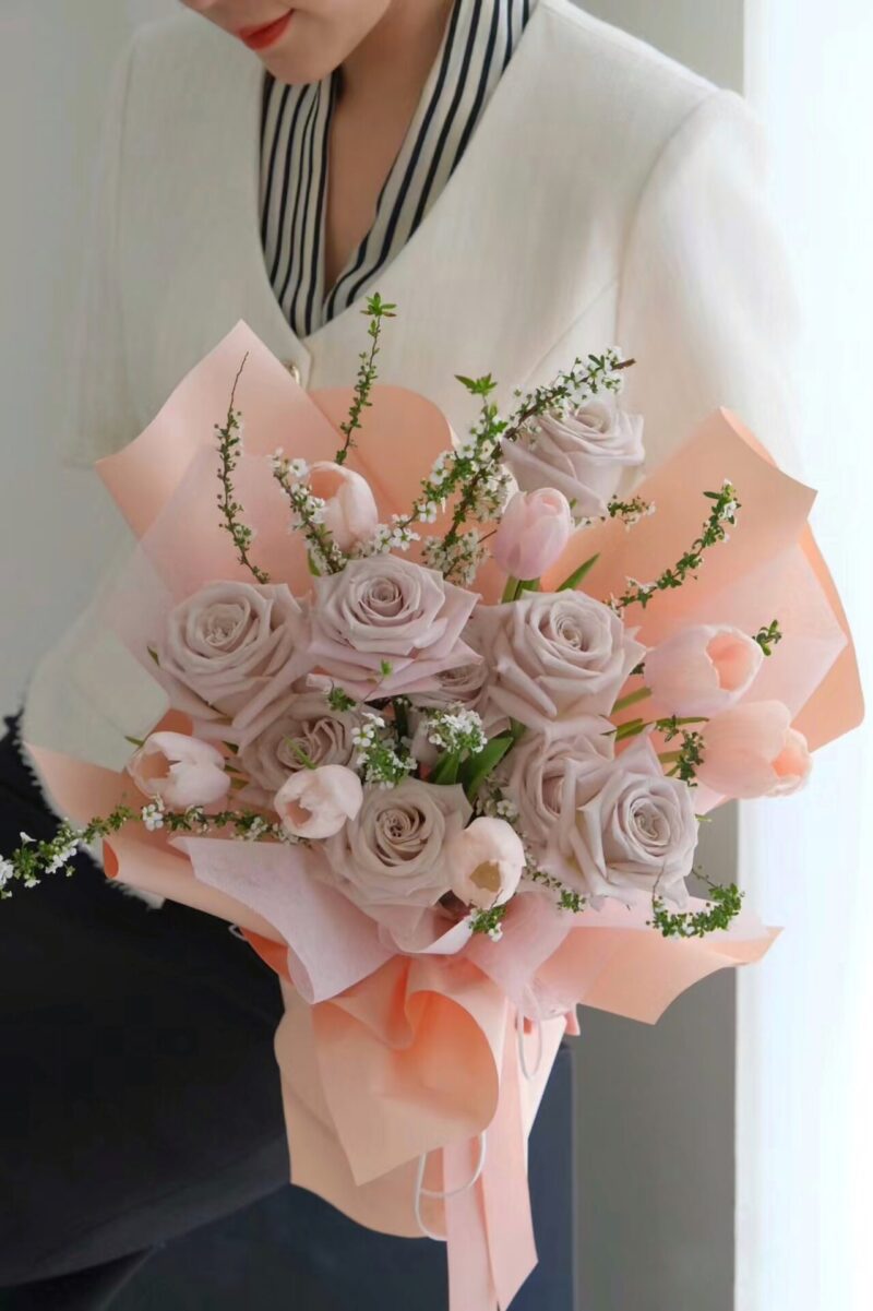 MANTA MIX PINK TULIP M BOUQUET