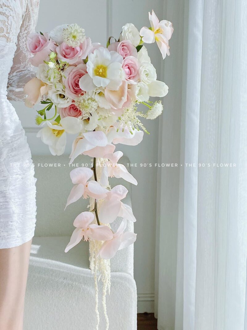 WHITE PINK PREMIUM - BRIDAL FLOWER