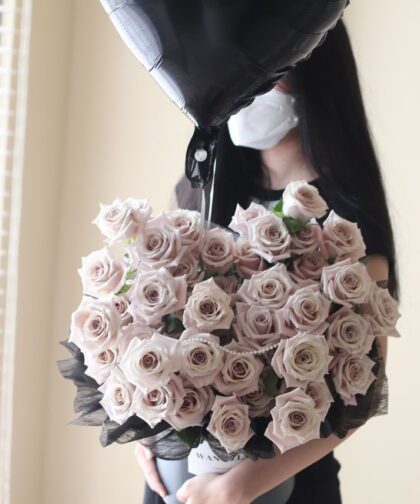 MANTA ROSE & HEART BALLOON BLOOMBOX M