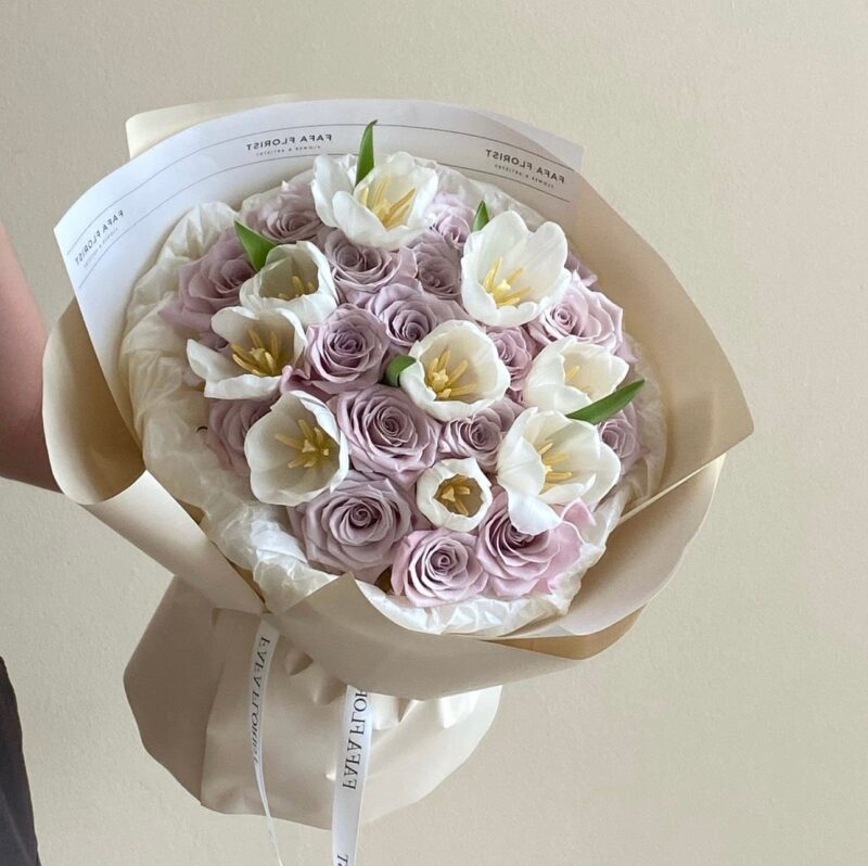 MANTA ROSE &TULIP M BOUQUET