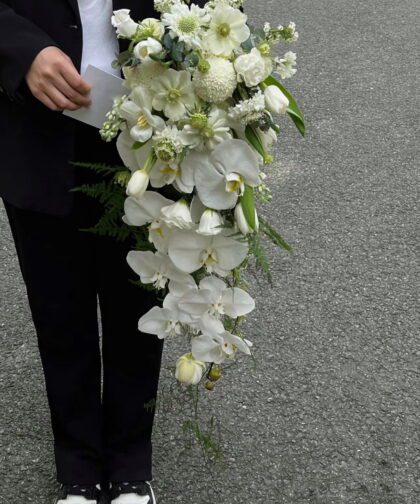WHITE PREMIUM - BRIDAL FLOWER
