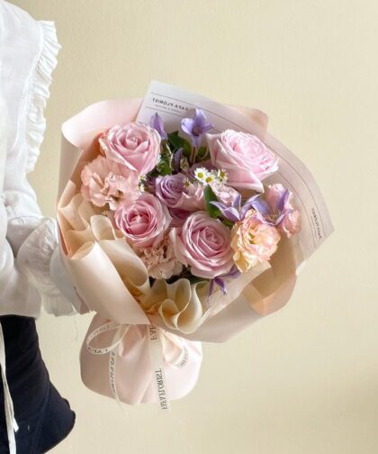 PASTEL LILAC PINK TONE BOUQUET