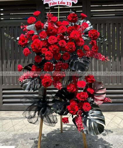 RED - BLACK PREMIUM OPENING STAND