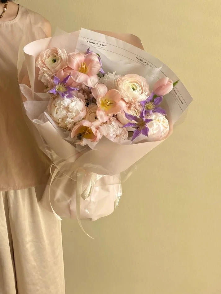 PREMIUM PEONY MIX NUDE TONE BOUQUET