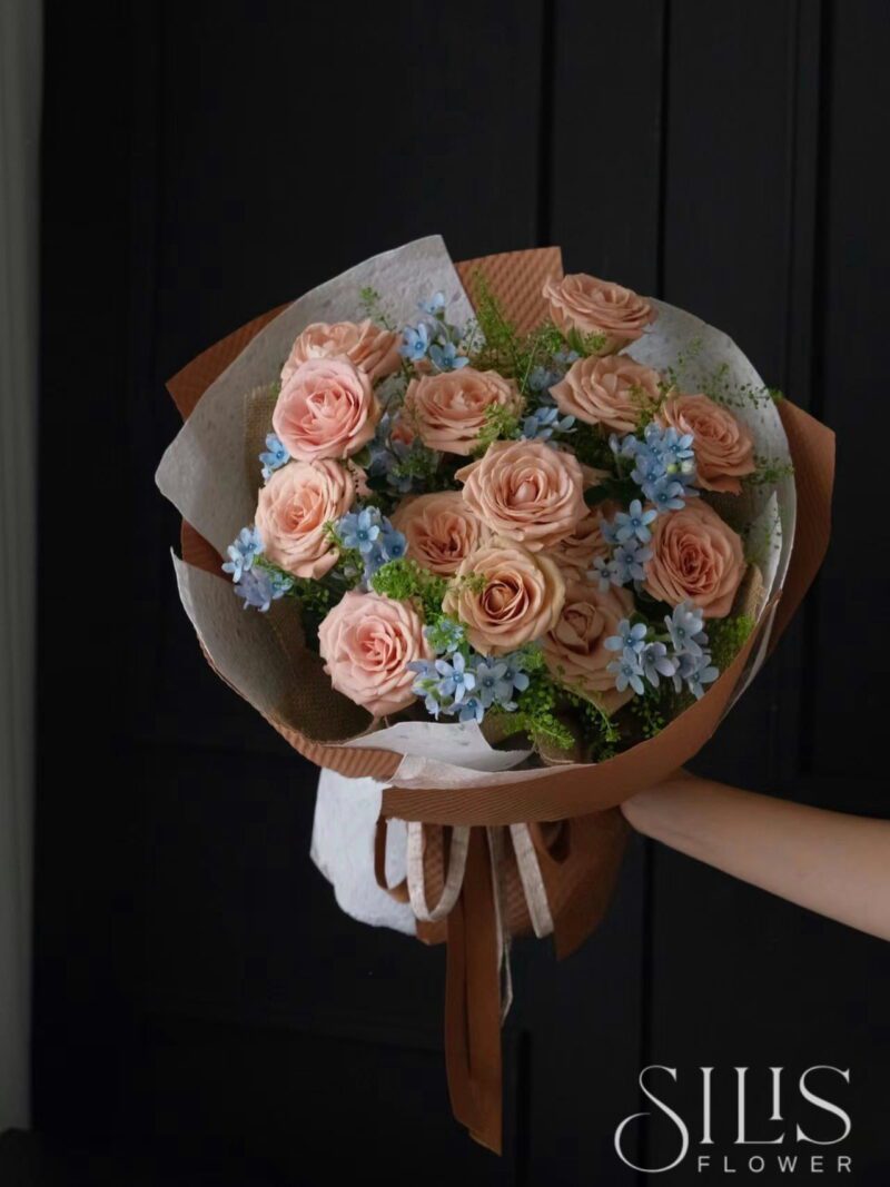 SHIMMER BLUE FLOWER M 002 BOUQUET