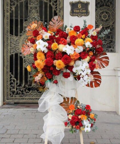 RED ORANGE MIX ORCHID PREMIUM OPENING STAND