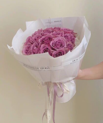 TANA BOUQUET M