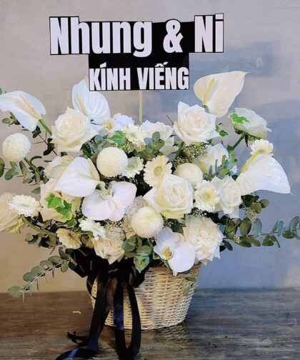 FLOWER BASKET WHITE ROSE ORCHIRD