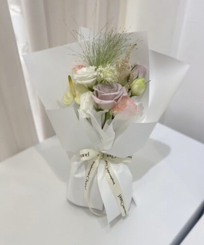 MANTA WHITE TONE MINI BOUQUET