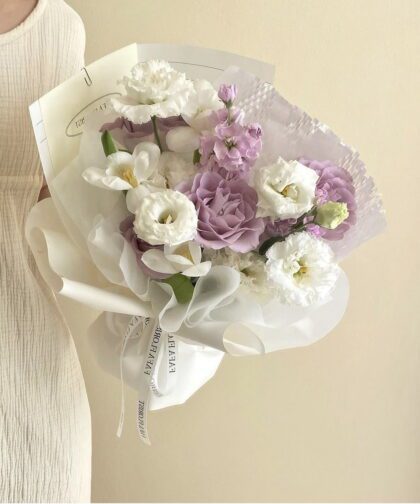 PURPLE TONE S BOUQUET