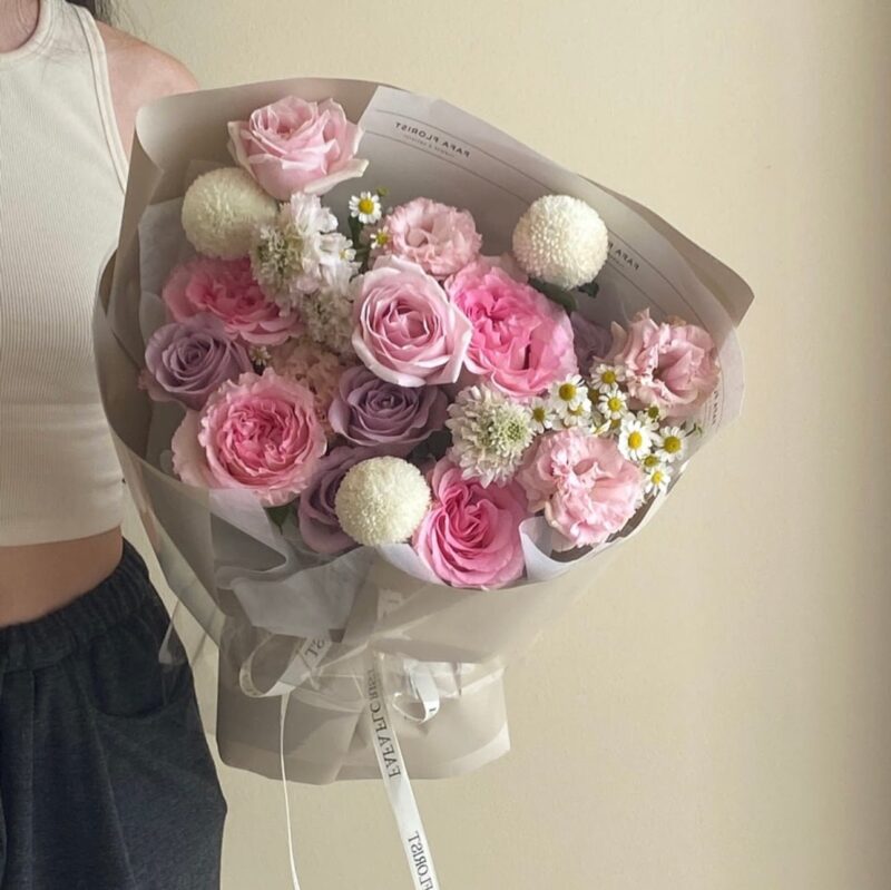 PINK WHITE TONE S 002 BOUQUET
