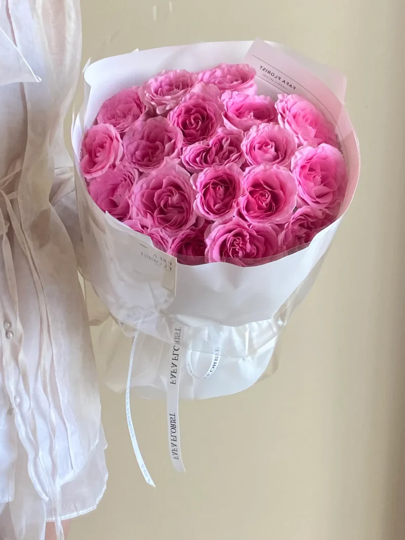 ROSELLE PINK ROSE BOUQUET M