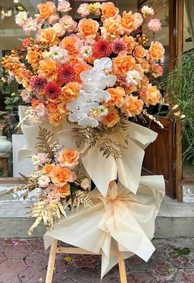Nghệ thuật cắm hoa hai tầng