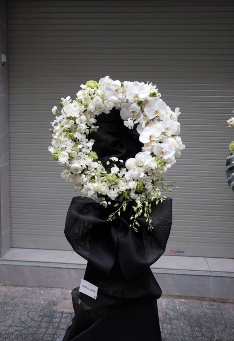 WHITE & BLACK CONDOLENCE