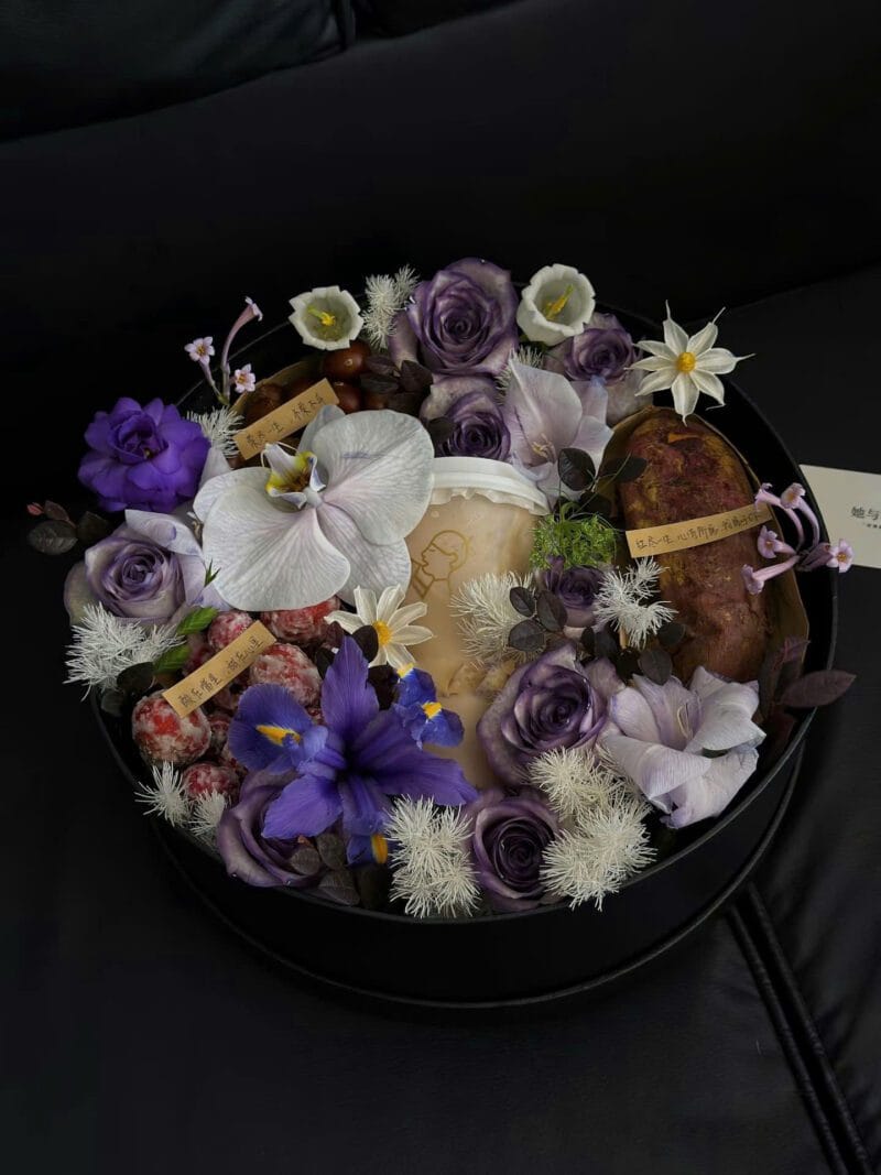 PURPLE FLOWER ORCHID GILF BOX