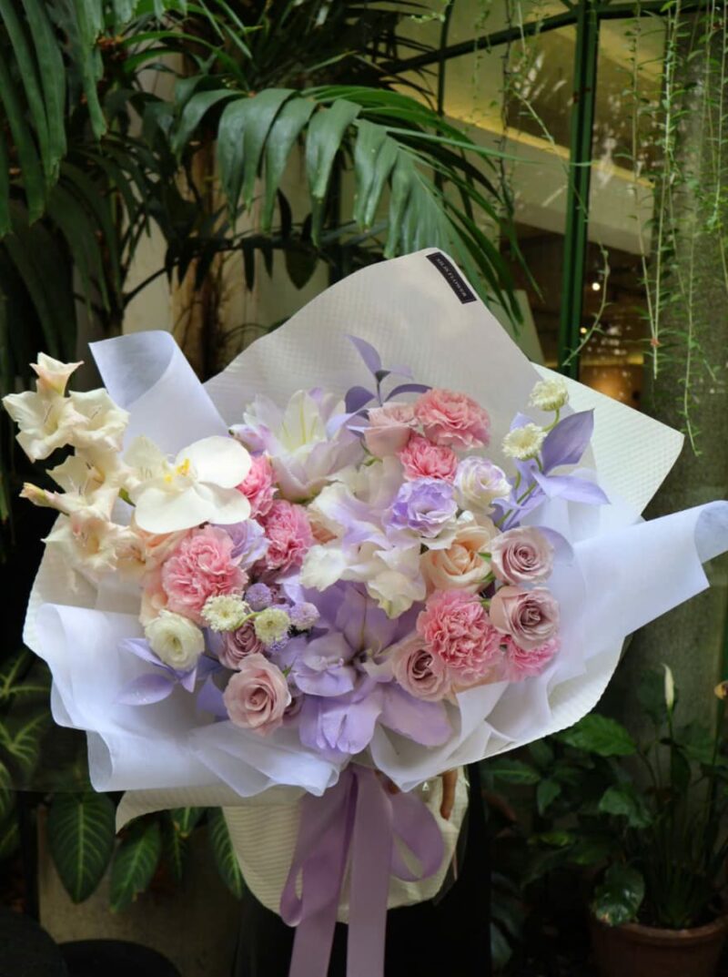 PURPLE/WHITE TONE BOUQUET PREMIUM