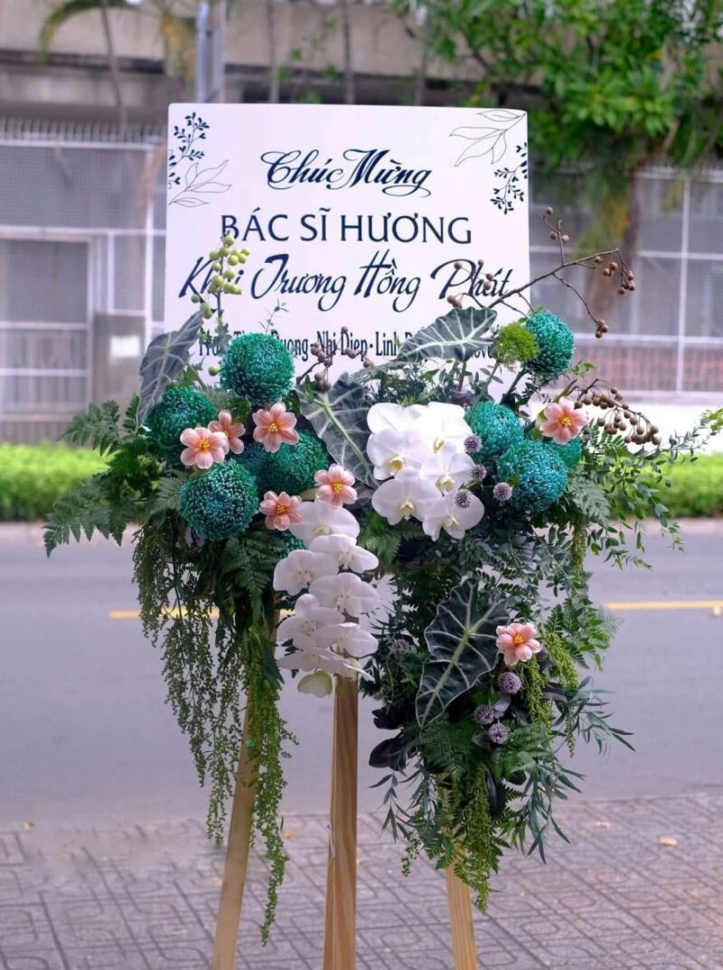 JADE GREEN TONE FLOWER BOARD STAND