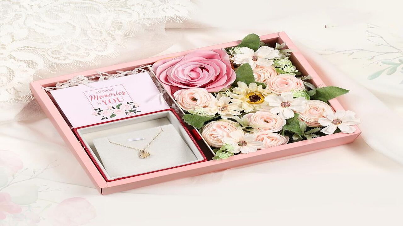 Gợi ý các mẫu hoa Valentine đẹp tặng bạn gái