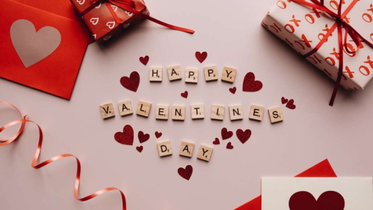 Hoa Valentine tặng bạn gái đẹp nhất, ý nghĩa và dễ ghi điểm